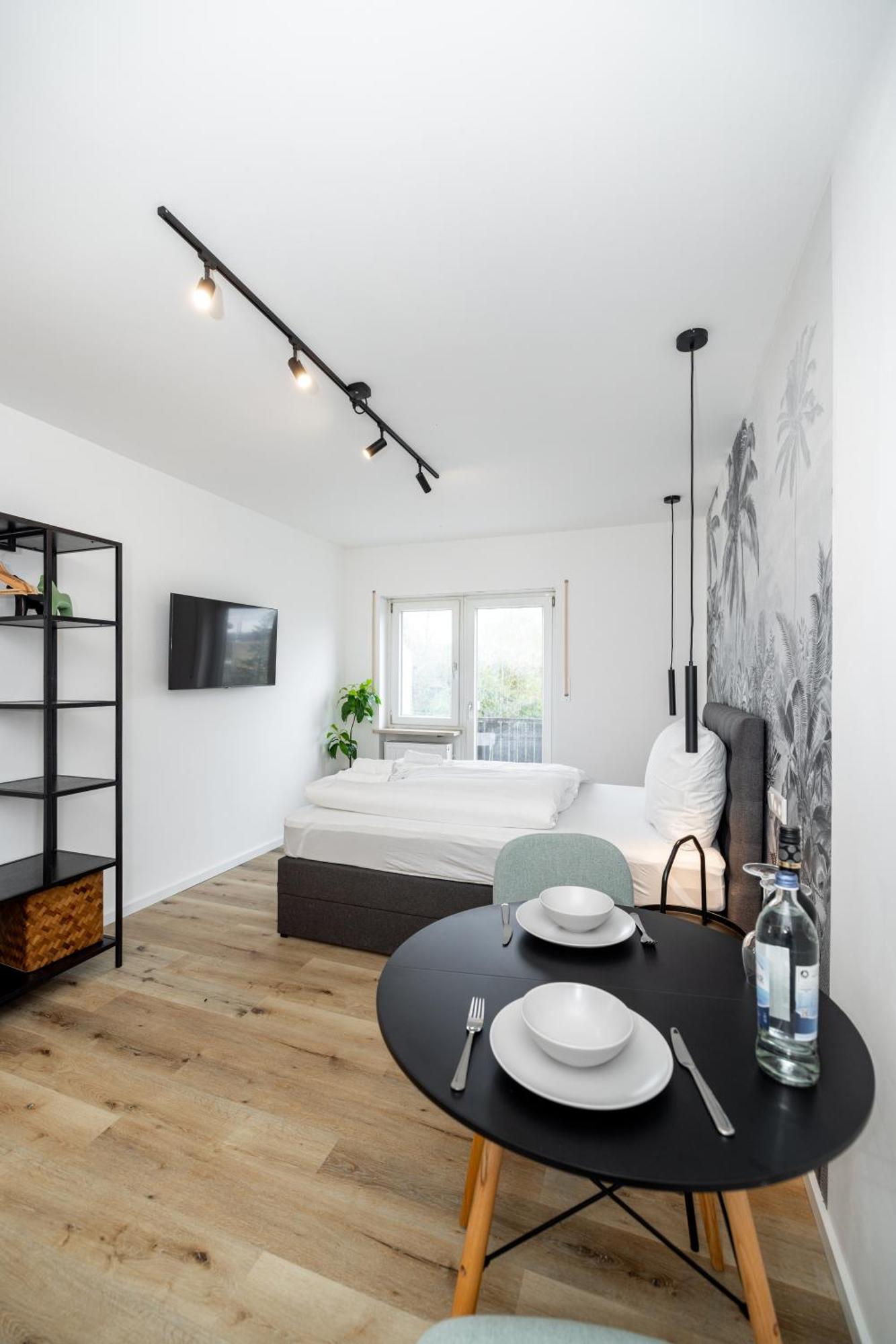 Kleines Apartment Mit Balkon Вюрцбург Экстерьер фото